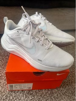 Women Nike shoes size 9 DownShifter
