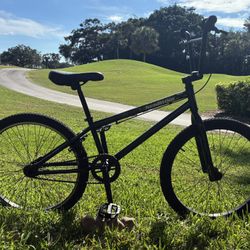Diamondback Bmx Bicycle 24”