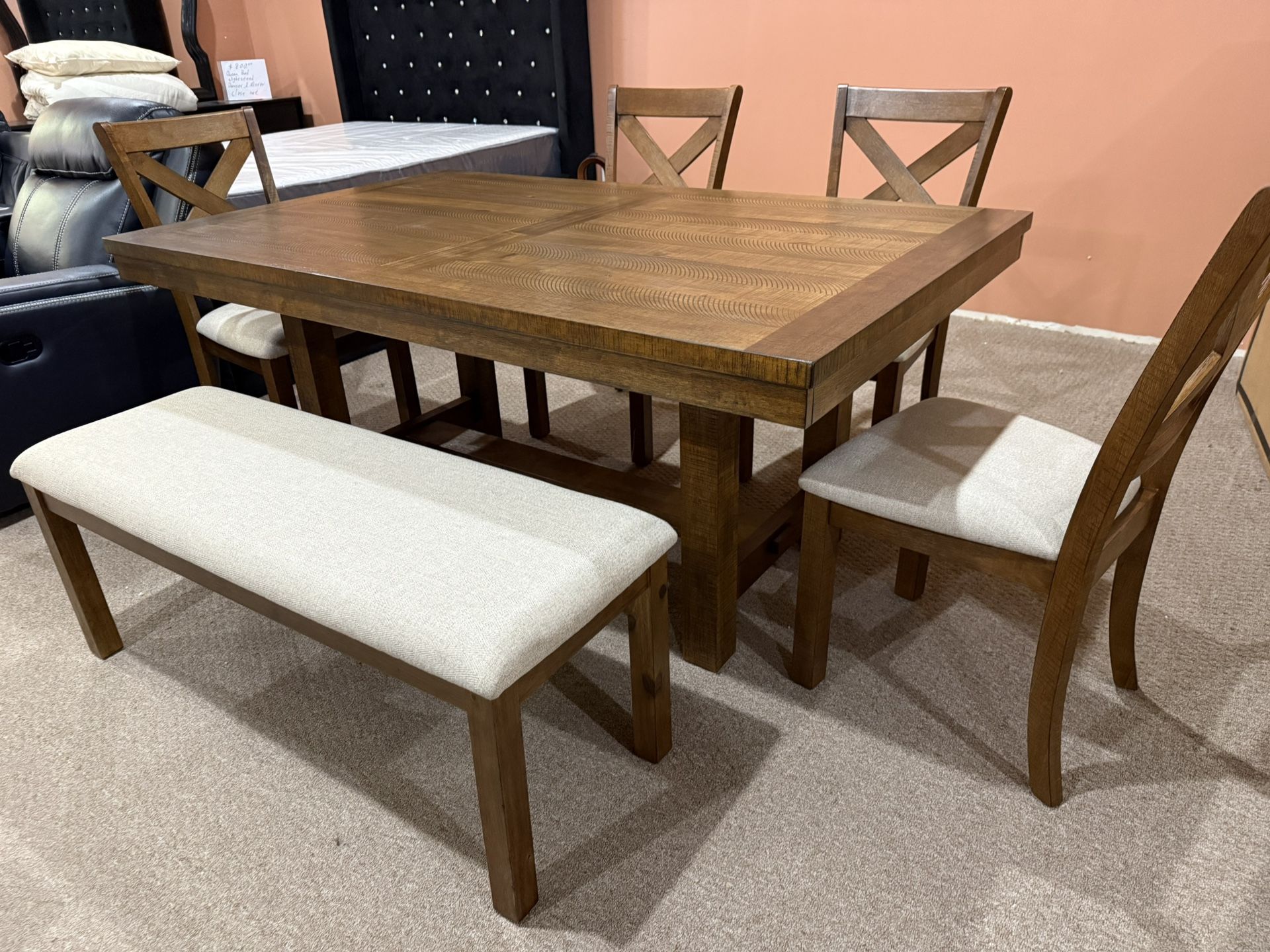 Mesa Con 4 Sillas Y Una Banca / Table 4 Chairs And Bench 