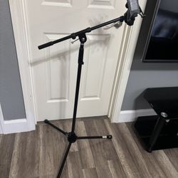 Proline MS320TB Tripod Boom Microphone Stand With Phone Holder