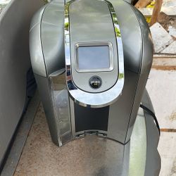 Keurig 2.0 Coffee Maker / K-Cup Brewer