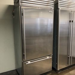 Sub Zero 36” Stainless Steel Built In Refrigerator 