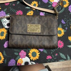 michael kors purse 