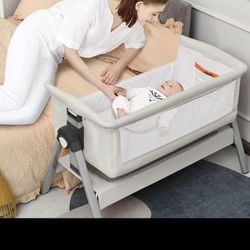 INFANS Baby Bassinet Bedside Crib, Newborn Sleeper w/Large Storage Basket, Adjustable Heights, Detac