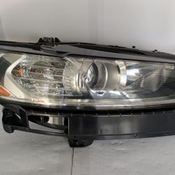 2013-2016 OEM Ford Fusion Halogen Headlight Right Passenger Side