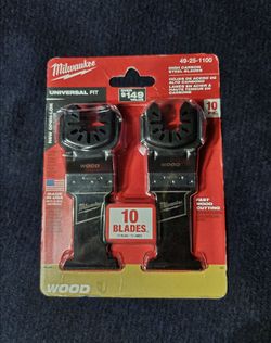 Milwaukee  1-3/8 in. High Carbon Steel Universal Fit Wood Cutting Multi-Tool Oscillating Blade (10-Pack)