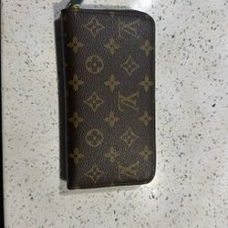 Designer Wallet/ Louis Vuitton