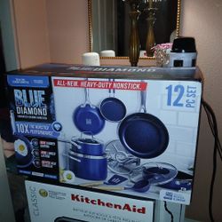 Blue Diamond  12set Cookware (New In Box)