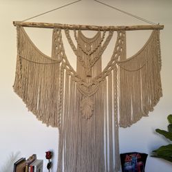 LARGE HANDMADE MACRAMÉ / WOVEN WALL ART