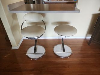 Swivel chairs