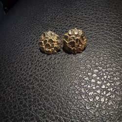 10k Nugget Earrings