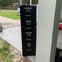 4 Drawer Filing Cabinet 