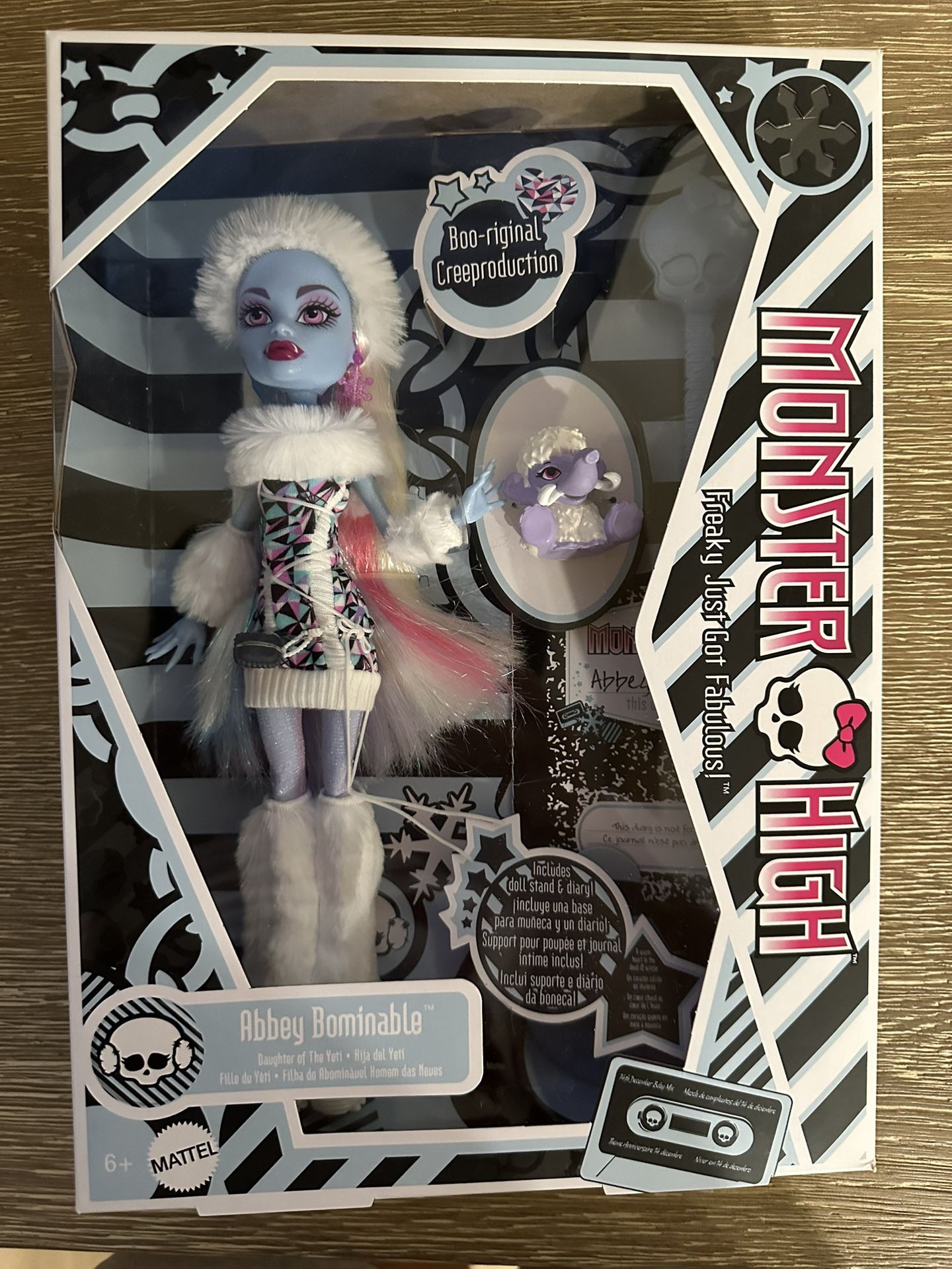 2024 Monster High Abbey Bominable Boo-riginal Creeproduction Fashion Doll