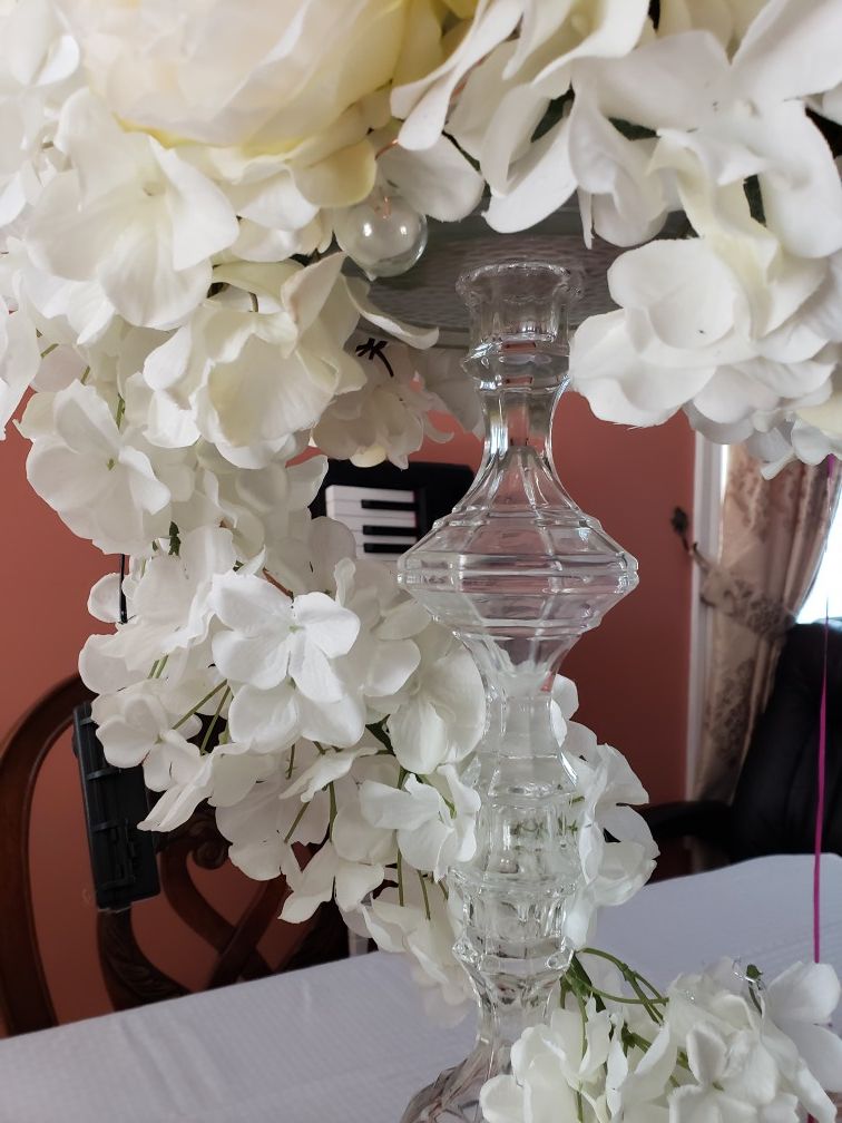 Wedding's centerpieces/decorating