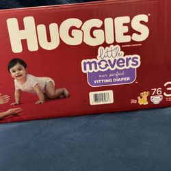 Size 3 Huggies Little Movers 