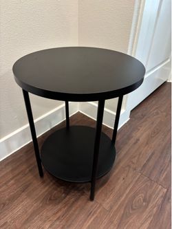 Round table