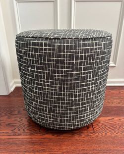 Modern Gray & Off-White Chair with Ottomans- Great Condition