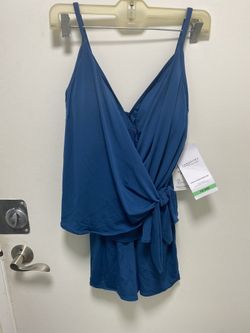 Contours,Vibrant Blue One Piece Swimsuit with Wrap Style,Size 10/34D, shapemaker