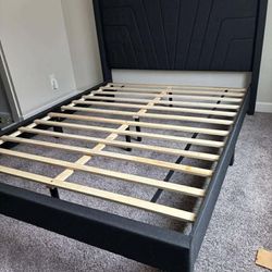 Platform Queen Size Bed Frame 