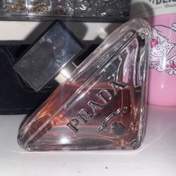 Prada paradoxe