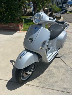 2006 Vespa GTS 250 ie