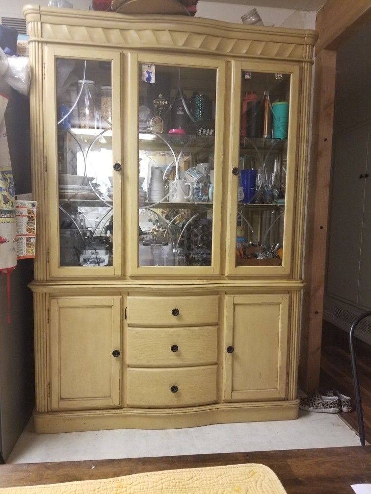 China Hutch