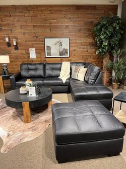  2 Pc chic style sectional perfect for relaxing & lounging