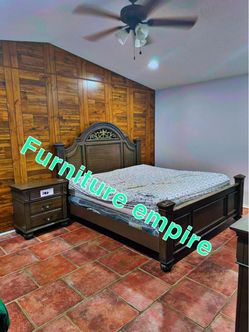 Furniture bedroom set