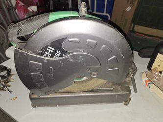 Hitachi Metal Skilsaw