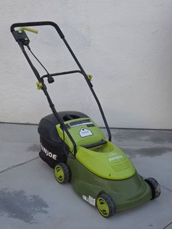 Sun Joe 13 -Amp 14-in Corded Lawn Mower Grass Cutter Trimmer