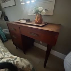 MID CENTURY MODERN  DESK.