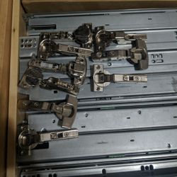 Cabinet Door Hinges 
