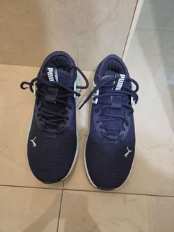 Women’s Puma Pacer Future - Size 7.5