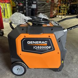 *NEW* Generac 5200 Watt Dual Fuel Inverter Generator 