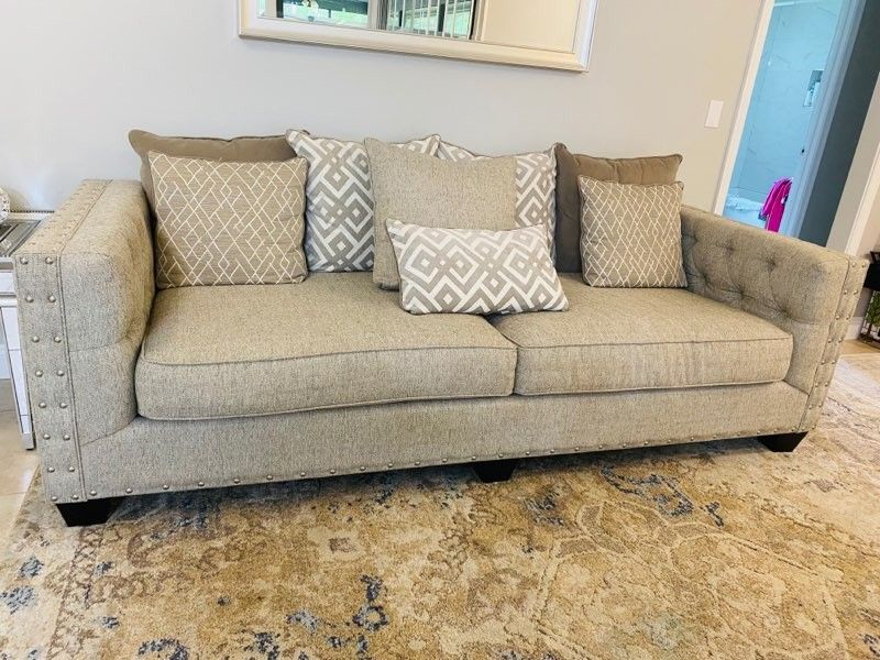 Cindy crawford home chelsea online hills beige sofa