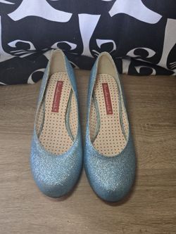 Vintage Style BAIT Shoes Size 7