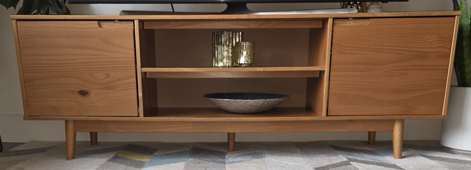 TV Stand (Solid Wood)