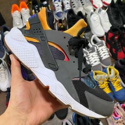 Nike Huarache $30 FIRM CASH ONLY