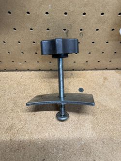 Disc Brake Pad Spreader Tool For Brake Changes