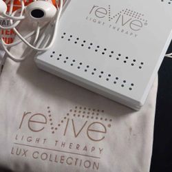 Revive Light Therapy  Lux Edition
