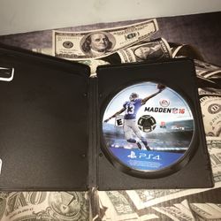 31785-12 MADDEN NFL 16 PS4 GAME