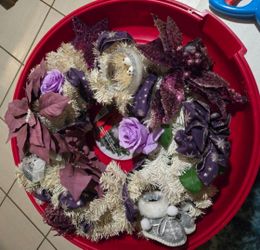 Wreath and holder