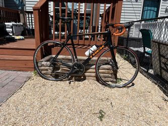 2018 Trek Emonda SLR 6 58CM (XL) frame