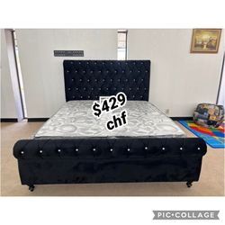 BLACK Velvet Rolled Top Tufted Platform Bed - CALIFORNIA KING