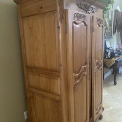Real Wood Armoir Heavy Duty With Details