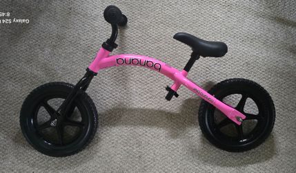 Toddler balance bike ****NEW****