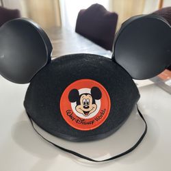 Walt Disney Mickey Mouse Classic Black Ears Sombrero