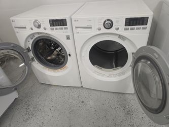 Lg washer and dryer  gas