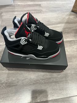 Jordan 4 men size 7, 7.5, 8, 8.5, 9, 10.5