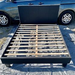 Cama Queen Con Colchon. Especial De $455